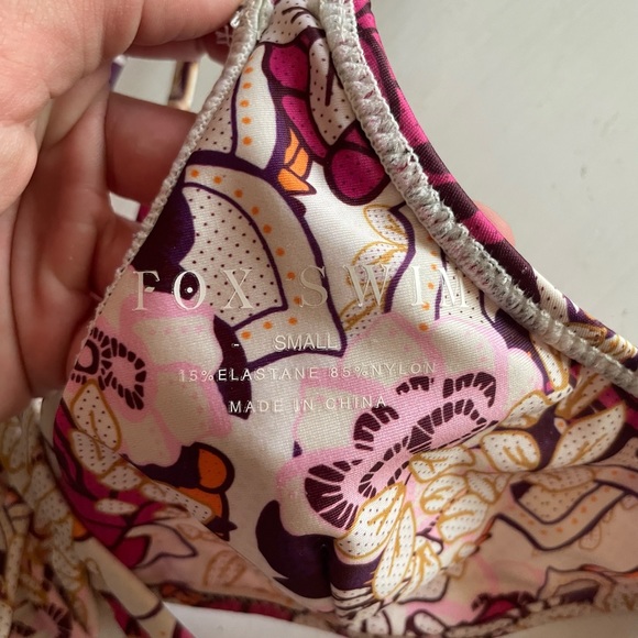 White fox bikini top - Picture 3 of 3